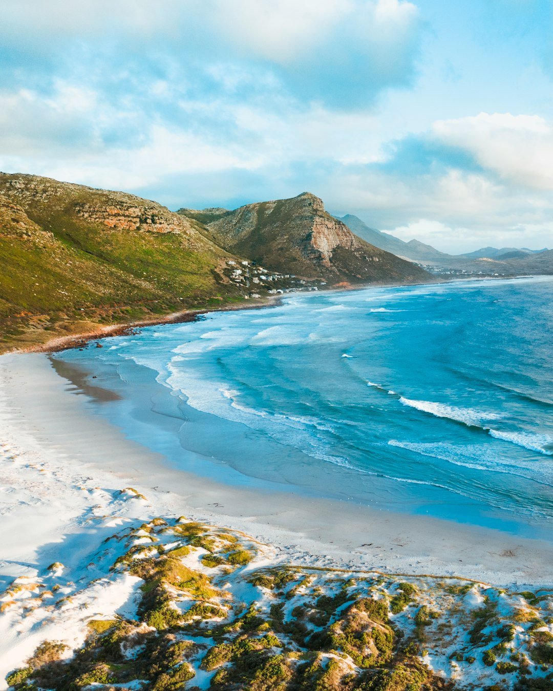 Cape Town's iconic Table Mountain backdrop with the Atlantic Ocean