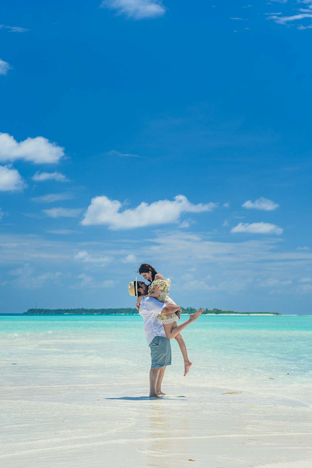 Luxury beach honeymoon destination for couples